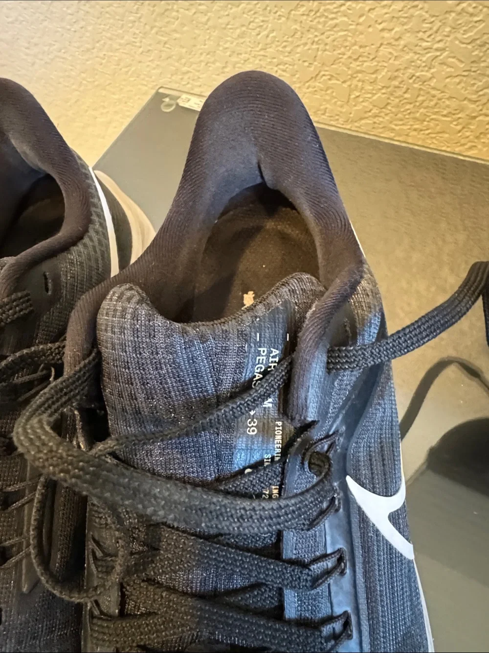 Nike Black and White Men's Athletic Running Shoes